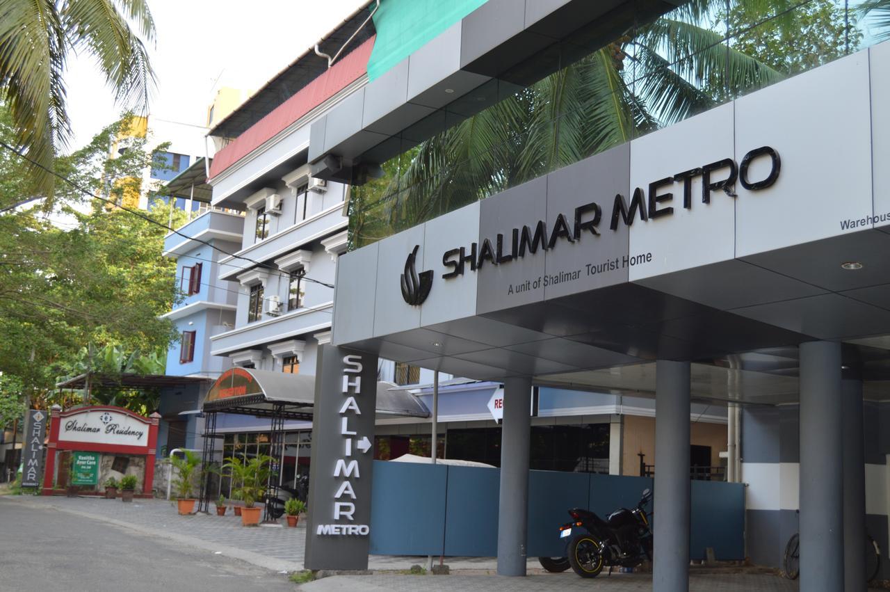 Hotel Shalimar Metro Kochi Esterno foto
